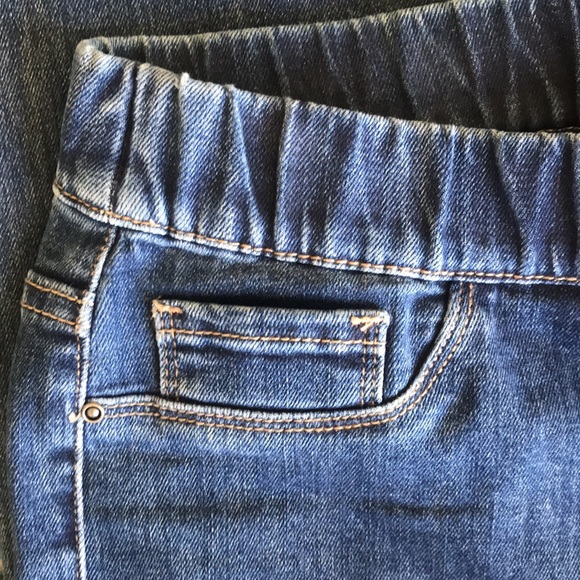 Charlie B Pull-on Skinny Denim Jeans, Raw Hem - Picture 11 of 15